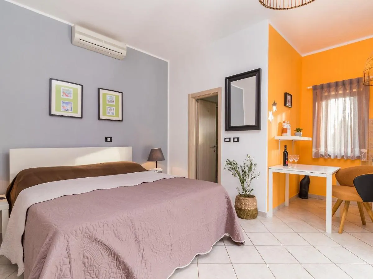 Holiday home Apartment With Private Pool In Pula Croatia